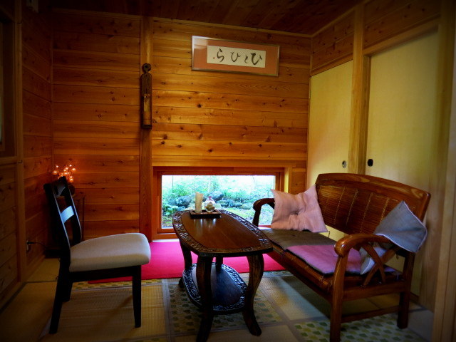 f0236260_23263199.jpg