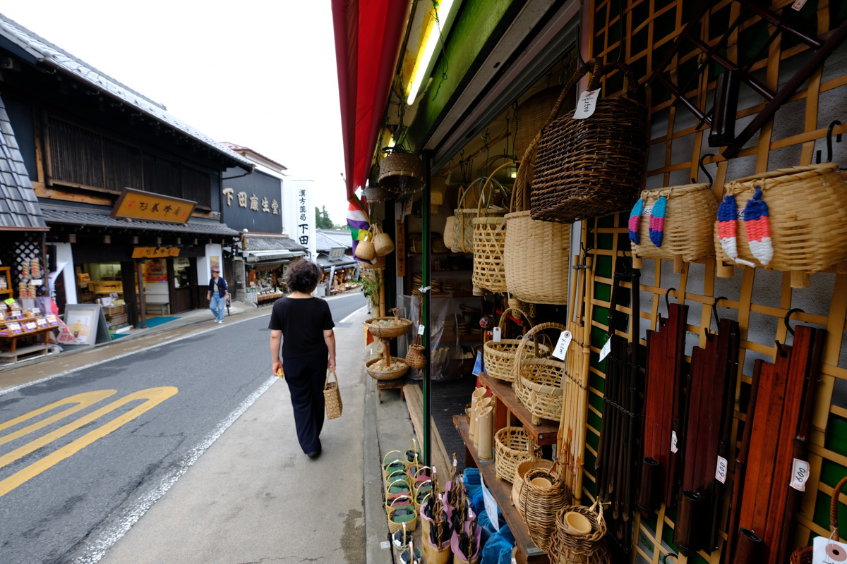 新勝寺門前～Ⅰ_c0084666_00305684.jpg