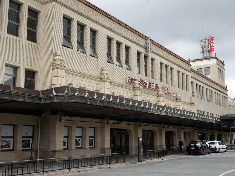 近畿日本鉄道宇治山田駅_f0130879_23205256.jpg