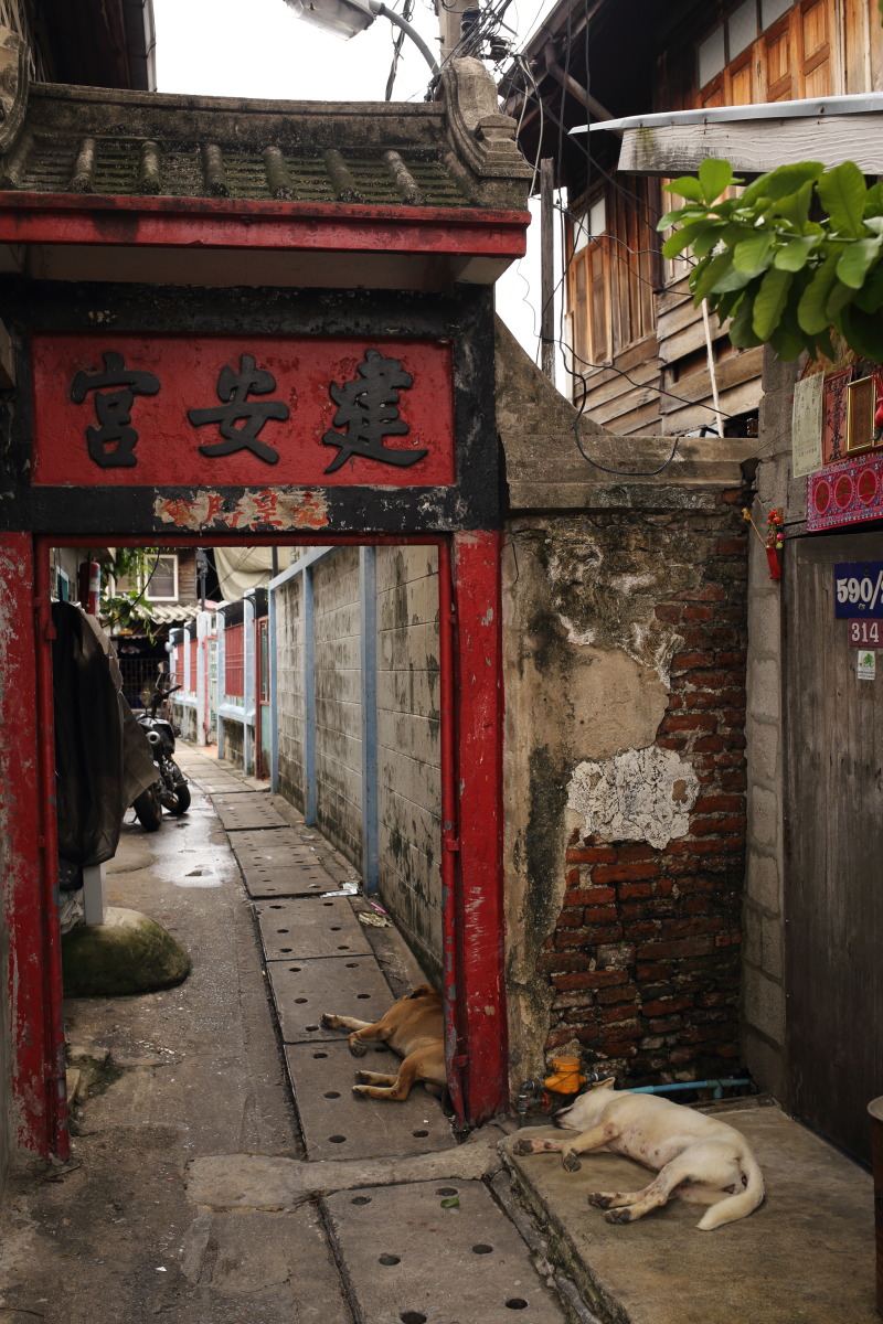 バンコク 建安宮、トンブリーに残る初期中国移民の足跡_b0061717_2218055.jpg