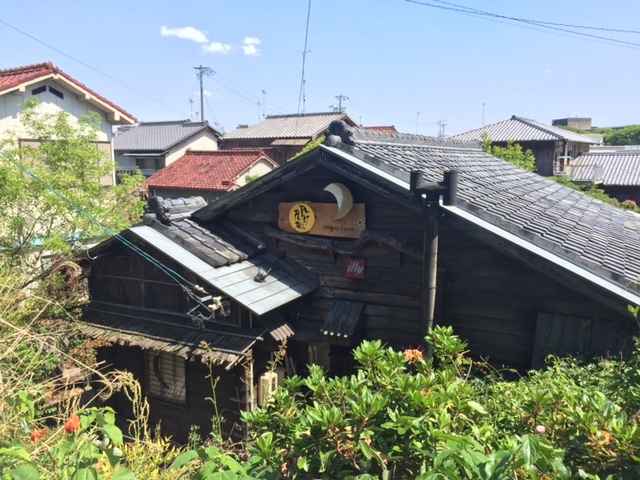 古民家カフェ 月灯りの屋根 第2章 ブラボーhiroの食べ歩きロード 美味しいお店を求めて 古民家カフェ 月灯りの屋根 第2章 ブラボーhiroの食べ歩きロード 美味しいお店を求めて