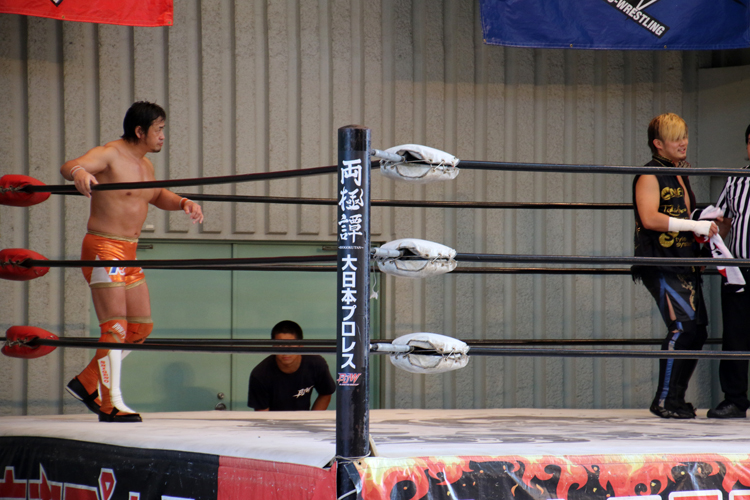 上野プロレス＆納涼会...11_a0229634_8212614.jpg