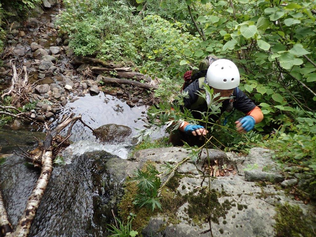 積丹半島の奇峰「滝の沢～鉞（まさかり）山～カジ山沢」＝2016年9月4日_a0141678_23364349.jpg