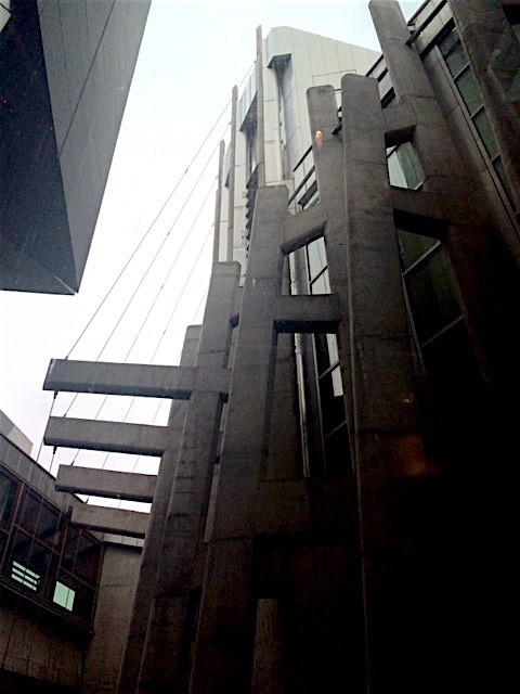 b0321680_04115807.jpeg