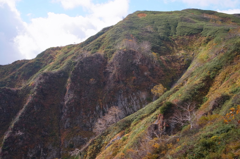 車中泊で気ままな一人旅/日本百名山-飯豊連峰⑤（福島県）_a0288155_1854772.jpg