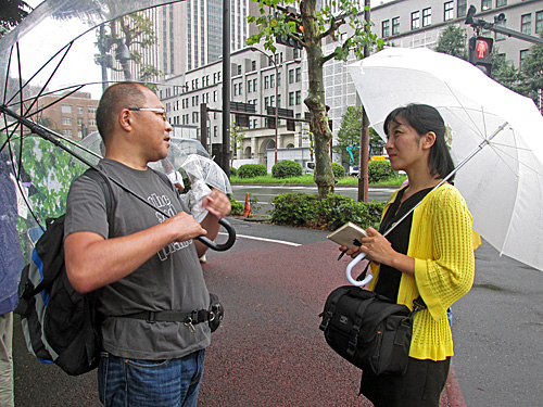  「心のテント」は続いていく　新宿西口意思表示　貧困叩きに抗議するデモ_a0188487_131521.jpg