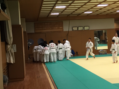 東福岡柔道教室の皆さんお世話になります☆_b0172494_20193729.jpg