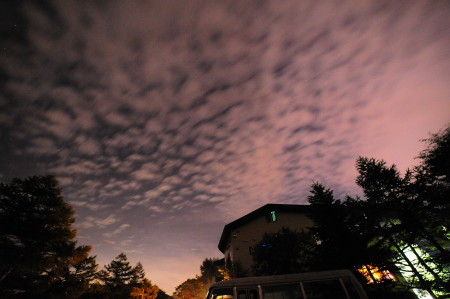 幻想的な夜の空_e0120896_06553919.jpg