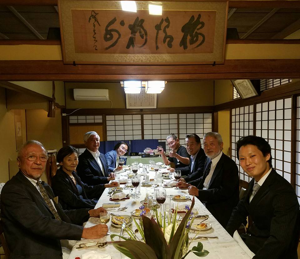 小牧相談役主催の中谷元さん防衛大臣退任慰労会出席!!_c0186691_955383.jpg