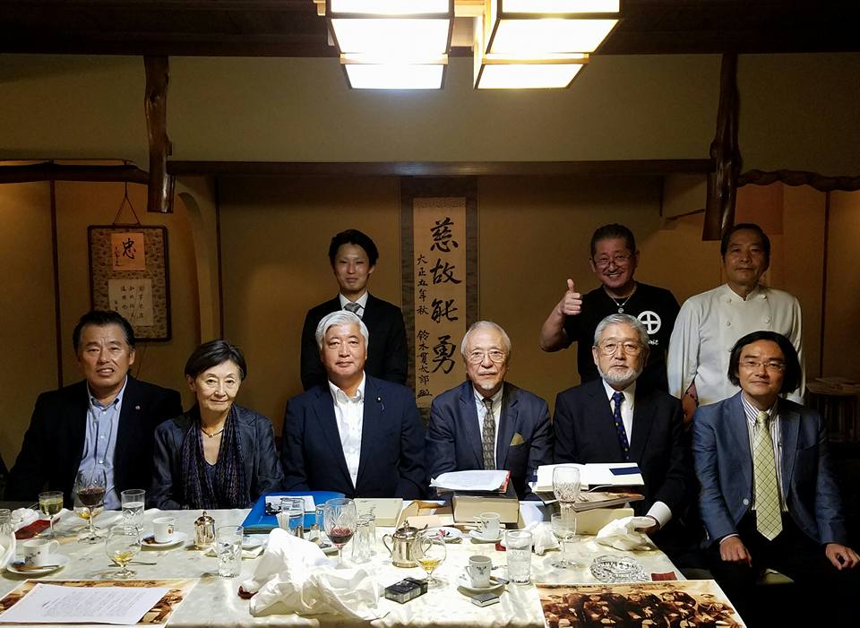 小牧相談役主催の中谷元さん防衛大臣退任慰労会出席!!_c0186691_9553978.jpg