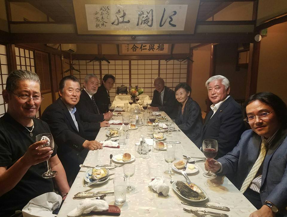 小牧相談役主催の中谷元さん防衛大臣退任慰労会出席!!_c0186691_957302.jpg