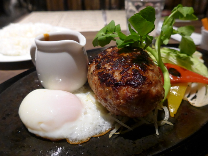 吉祥寺「ボングーハンバーグ」へ行く。_f0232060_16533475.jpg