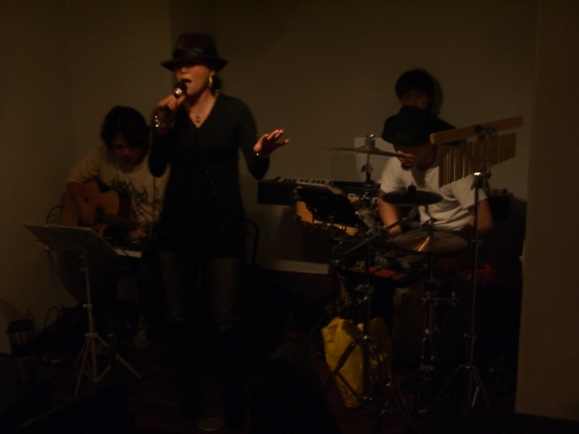 a0088007_00214735.jpg