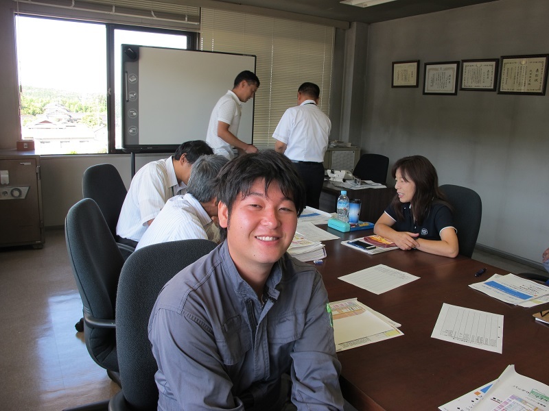 STI XVハイブリッドtSの魅力を探る_f0076731_16380876.jpg