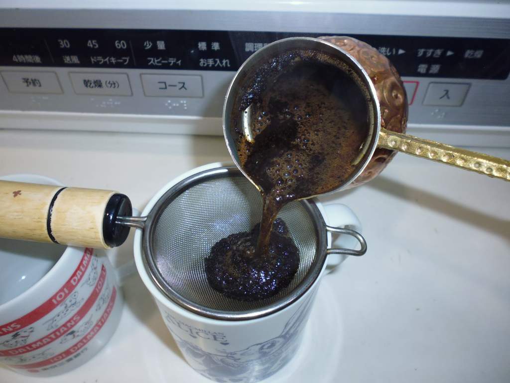 茶漉でコーヒーを淹れる_a0246407_14373014.jpg