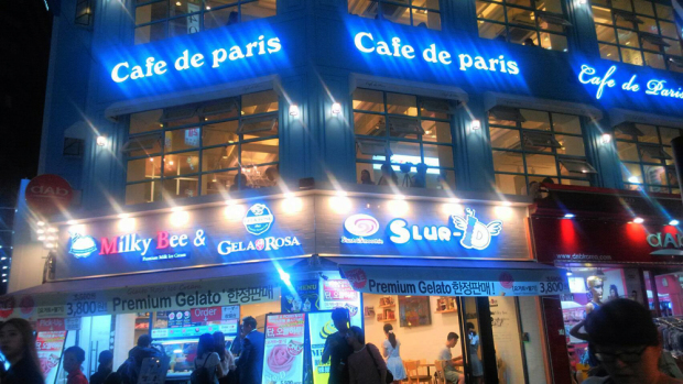 明洞「Cafe de Paris（カフェドパリ)」_f0352971_13245279.jpg