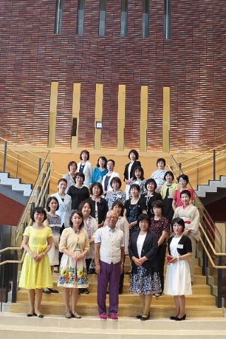 企画会議、いまは昔――にあらず。_b0141773_2359697.jpg
