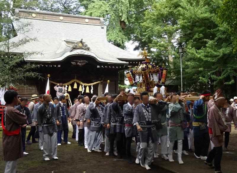 鈴木稲荷神社神幸祭_f0059673_20240837.jpg