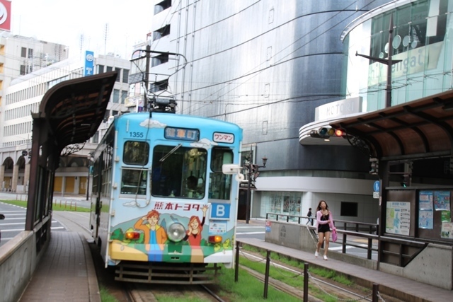 藤田八束の鉄道写真＠貨物列車は元気いっぱい、リゾート列車は楽しさいっぱい、路面電車は子供達でとっても賑やか_d0181492_15355261.jpg