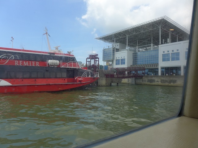 e0303726_15255666.jpg