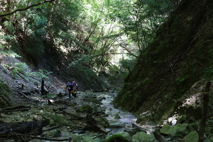 ５人で金剛山の丸滝谷(^o^)／_e0077010_1753639.jpg