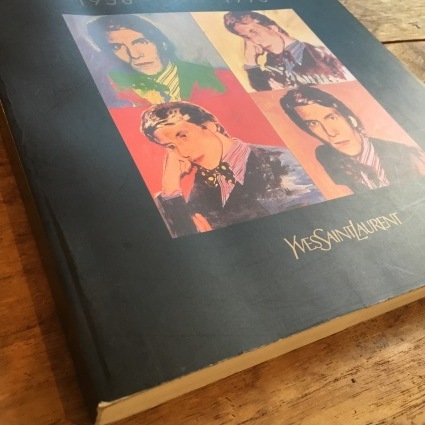 元町店】(本)MODE 1958-1990 イヴ・サンローラン展 モードの革新