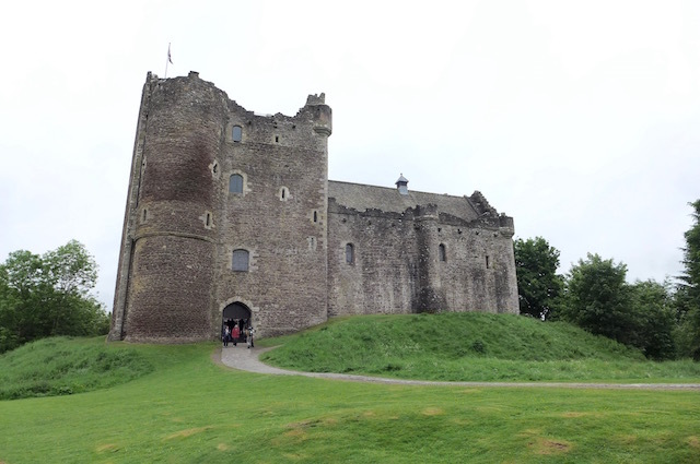 Doune Castle ドゥーン城_c0197980_02420593.jpg