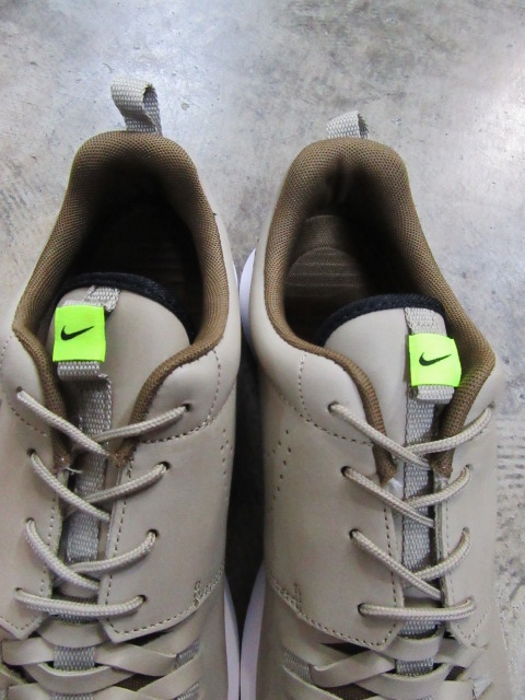 凄く洒落た稀少なNIKE 入荷しました(^^♪ ROSHE NM WOVEN_d0152280_10205444.jpg