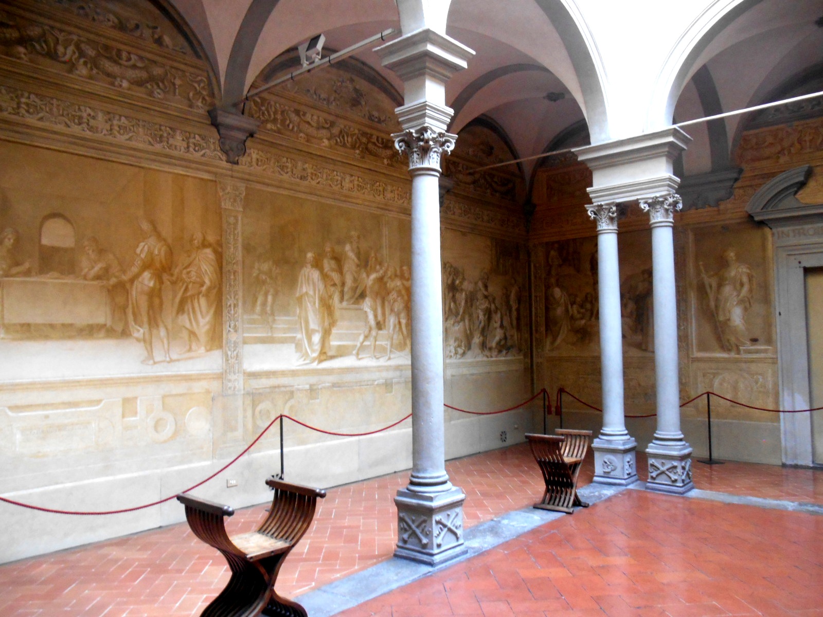 フィレンツェ　３６　スカルツォの回廊_e0297347_21494799.jpg