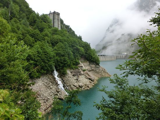 立山へ　その３～黒部ダム_f0084573_16140294.jpg