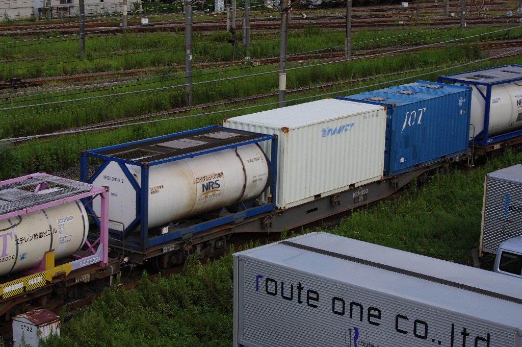 f0203926_22375634.jpg
