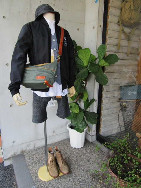 ART COMES FIRST CONTRAST SLEEVE TRACK JACKET スタイル!★!_d0152280_16263470.jpg