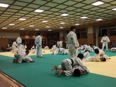 東福岡柔道教室との合同練習最終日_b0172494_19560279.jpg