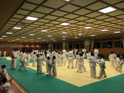 東福岡柔道教室との合同練習最終日_b0172494_20194528.jpg