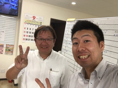 9月17日 土曜日 kenブログ 本日納車2台! ランクル ハマー アルファード_b0127002_19444431.jpg