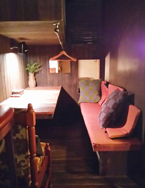 落ちつくカフェ＆ダイニング「attic room (アティックルーム）」＠渋谷_b0051666_14324395.jpg