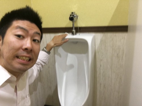 日曜日のマサブロ!!始まりますヽ(^o^)丿ランクル、ハマー、アルファード_b0127002_1645516.jpg