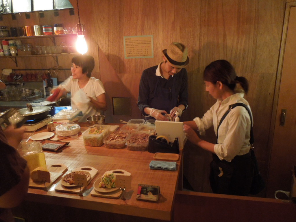 「ONE NIGHT Market in Overcoffee 」_a0120513_2113610.jpg