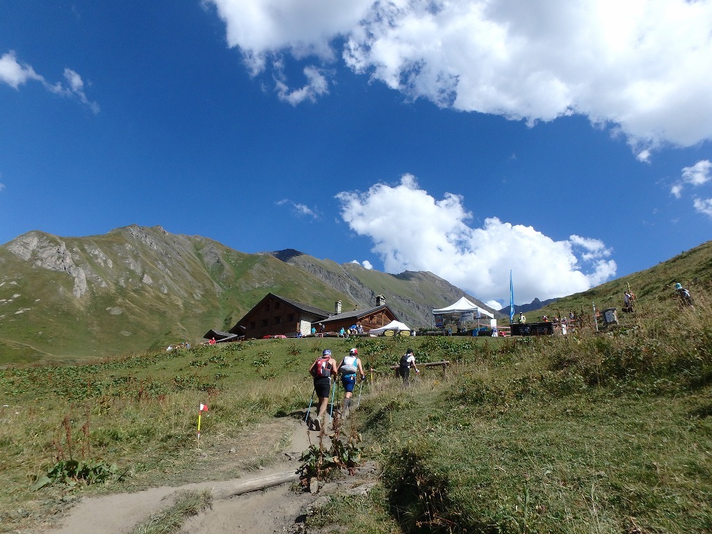 ＵＴＭＢ２０１６　レース当日（クールマイユールからゴールまで）_c0337813_17590797.jpg