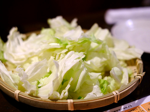 「横浜・野毛 今村商店ともつしげ」_a0000029_2201328.jpg