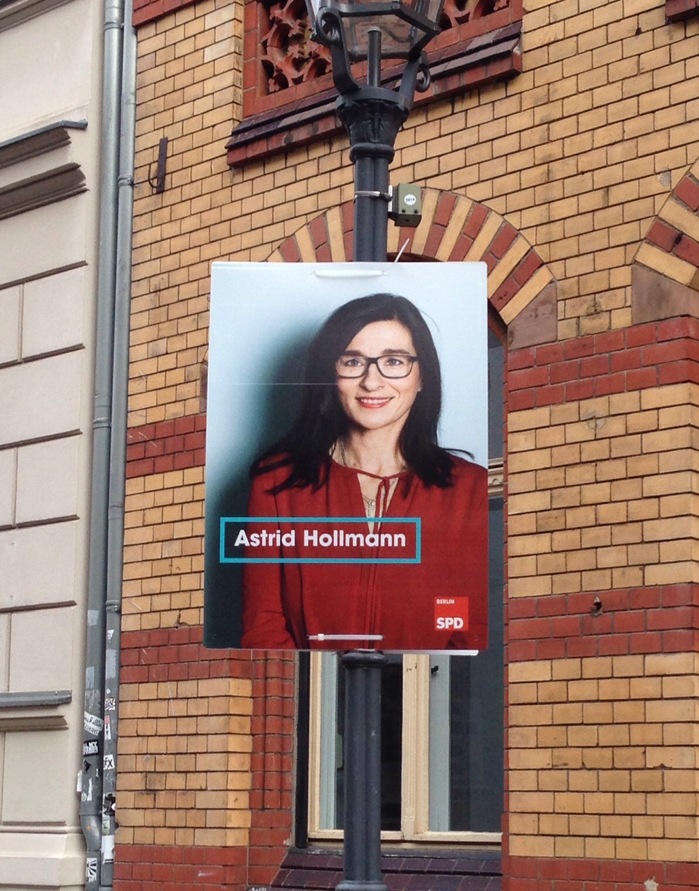 ポスターデザインに見る、ベルリンの市議会選挙。_f0207434_817455.jpg