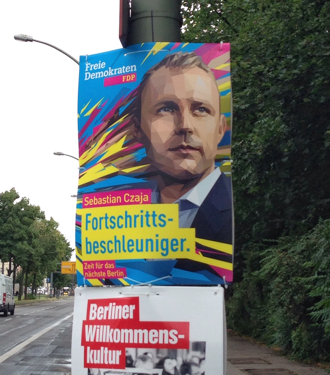 ポスターデザインに見る、ベルリンの市議会選挙。_f0207434_8211917.jpg