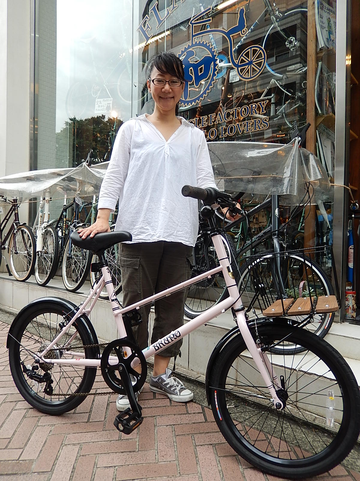 9月18日 渋谷 原宿 の自転車屋 FLAME bike前です_e0188759_18103061.jpg
