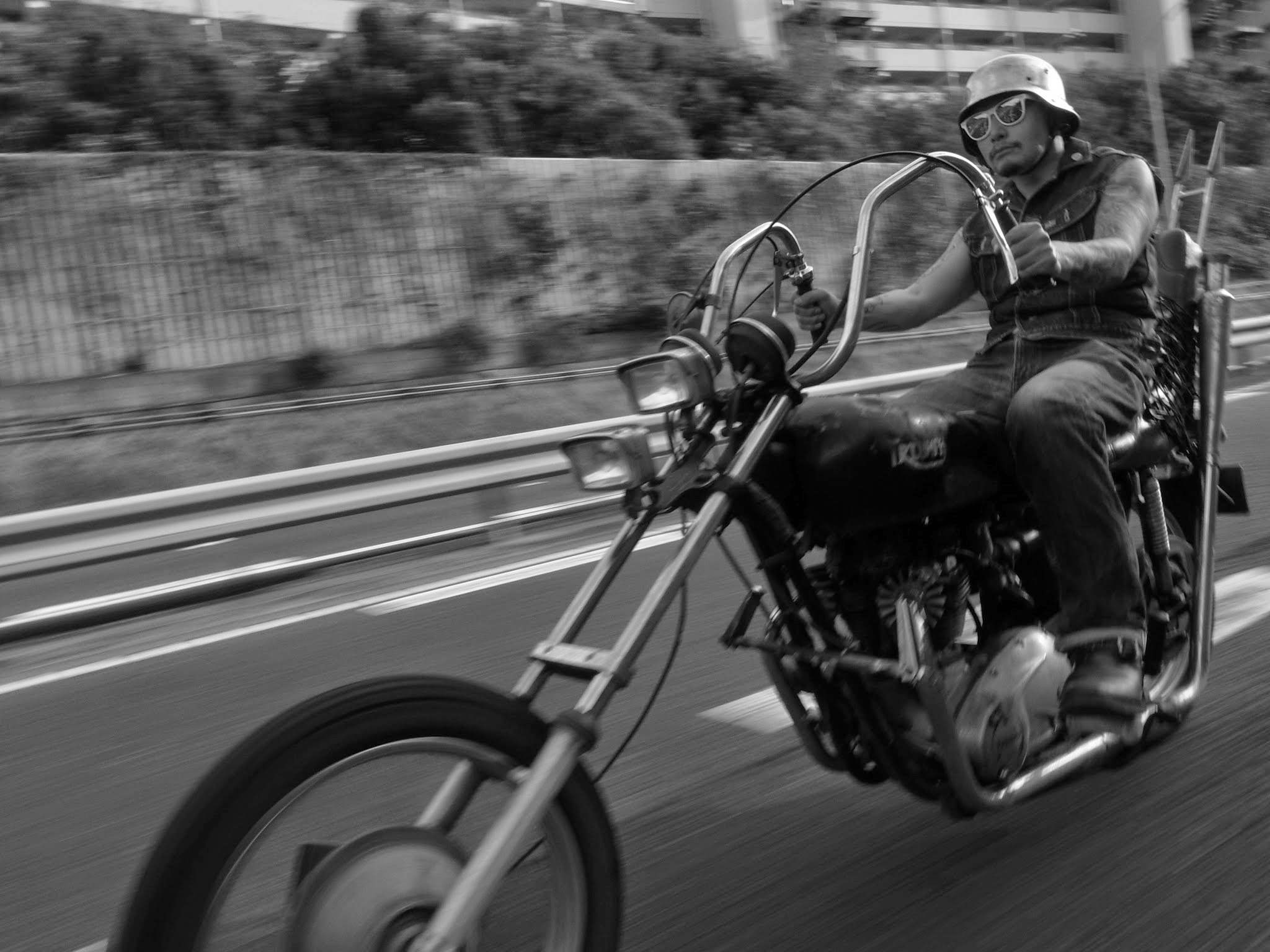 TRIUMPH 1971 T120 CHOPPER FOR SALE!!!!! SOLD OUT!!!!!!!_c0227366_1326525.jpg