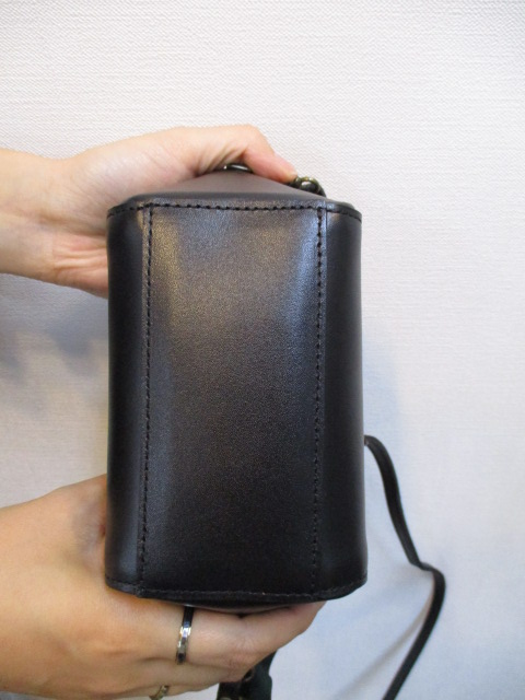 アンパサンドAmpersand 0416-421 2way mini pouch bag_e0076692_20163527.jpg