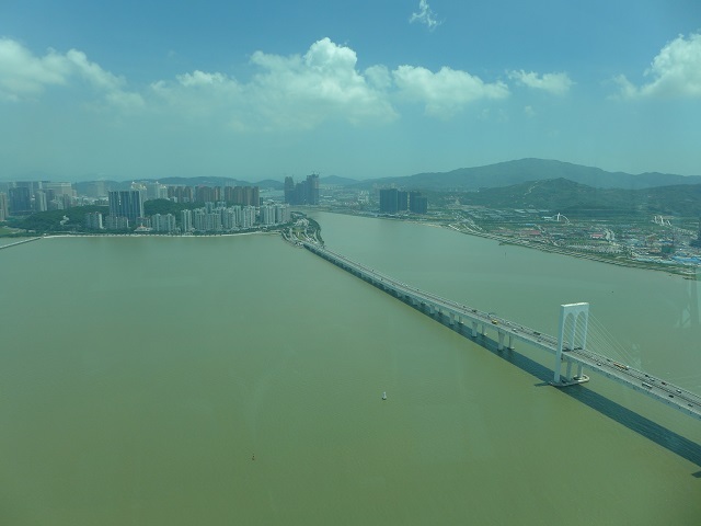 e0303726_23364024.jpg