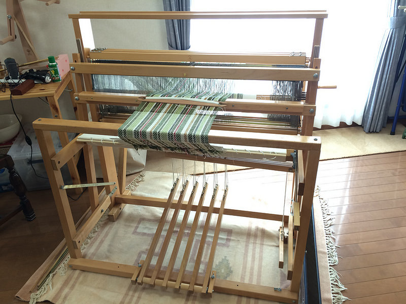 文化大学 学生用手織り機(高機)