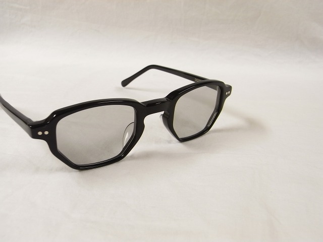 sunglass 入荷致しました_e0130546_17294517.jpg