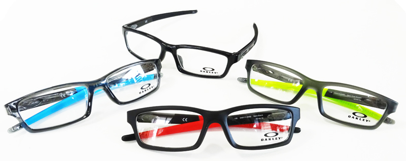 アクティブに過ごす学生たちのために考案・開発された度付き対応新スポーツフレームOAKLEY CROSSLINK YOUTH(クロスリンク ユース)入荷!_c0003493_11295889.jpg