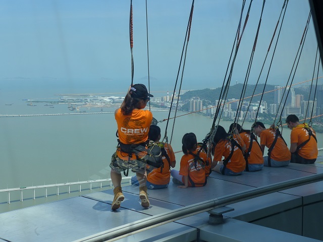 e0303726_08471115.jpg